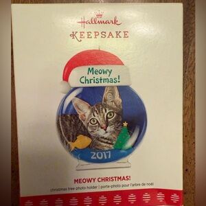 Hallmark Keepsake Ornament NWT 2017 Pet Cat